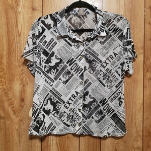 Junior's Button Up Short Sleeve camp shirt Sheer Newsprint XXL Y2K Retro Style